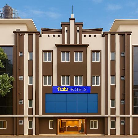 Fabhotel Rms Comforts - Nr Yeshwantpur Railway Station Bangalore Eksteriør billede