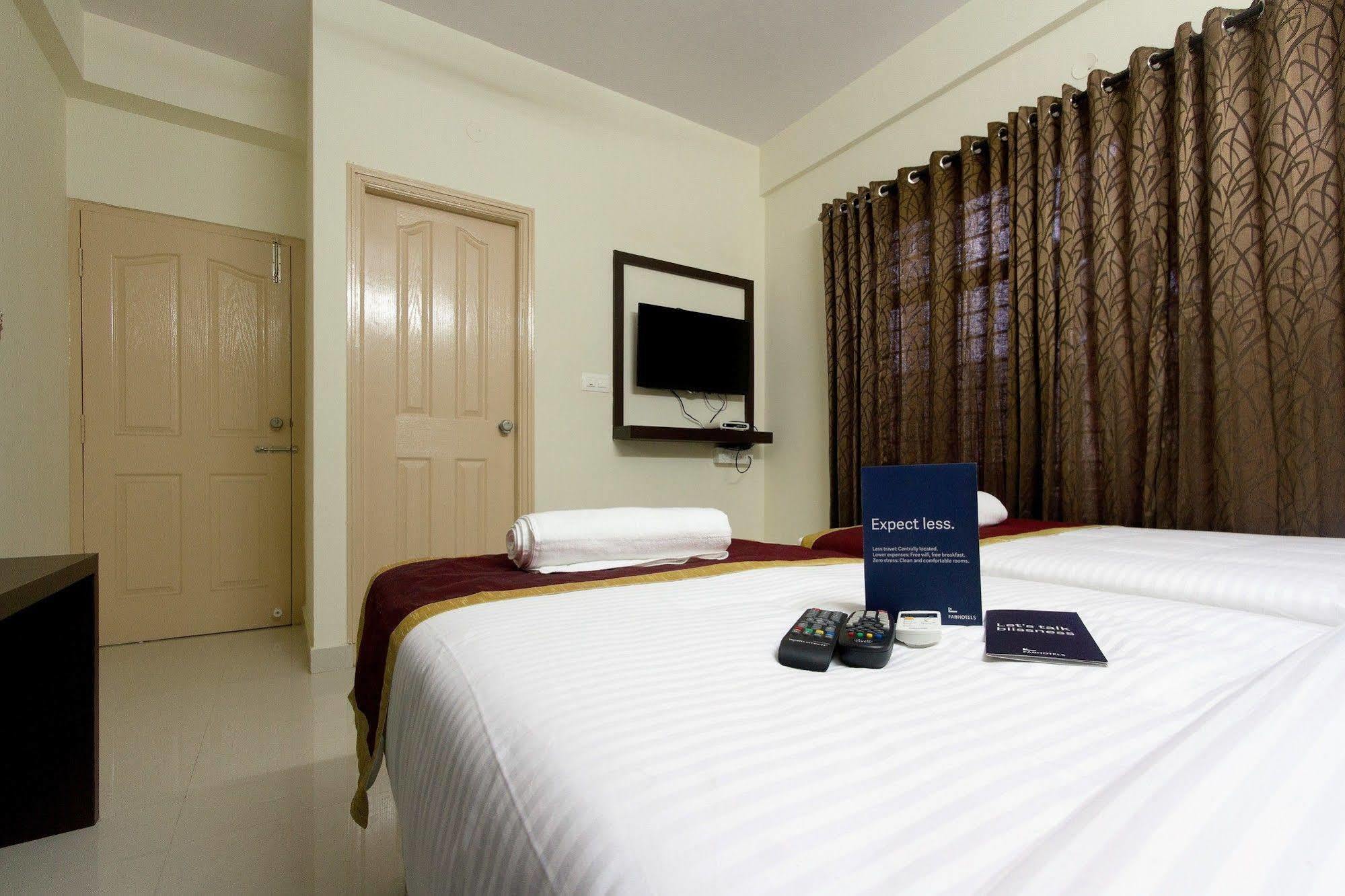 Fabhotel Rms Comforts - Nr Yeshwantpur Railway Station Bangalore Eksteriør billede