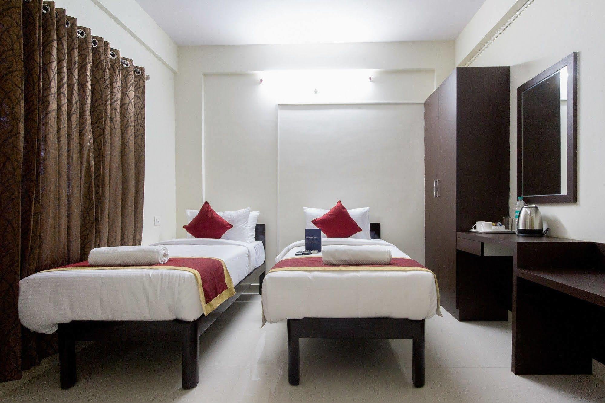 Fabhotel Rms Comforts - Nr Yeshwantpur Railway Station Bangalore Eksteriør billede